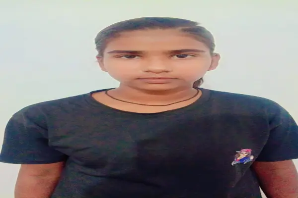 अम्बेडकरनगर की कक्षा 7 की छात्रा अनुपम राजभर का राज्य स्तरीय वॉलीबाल में चयन